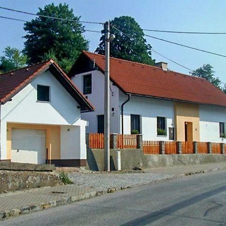 Apartman V Pensionu U Holzaepfelu Červený Kostelec Extérieur photo
