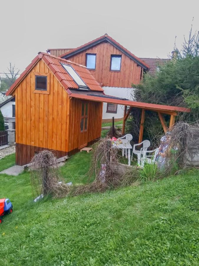 Apartman V Pensionu U Holzaepfelu Červený Kostelec Extérieur photo