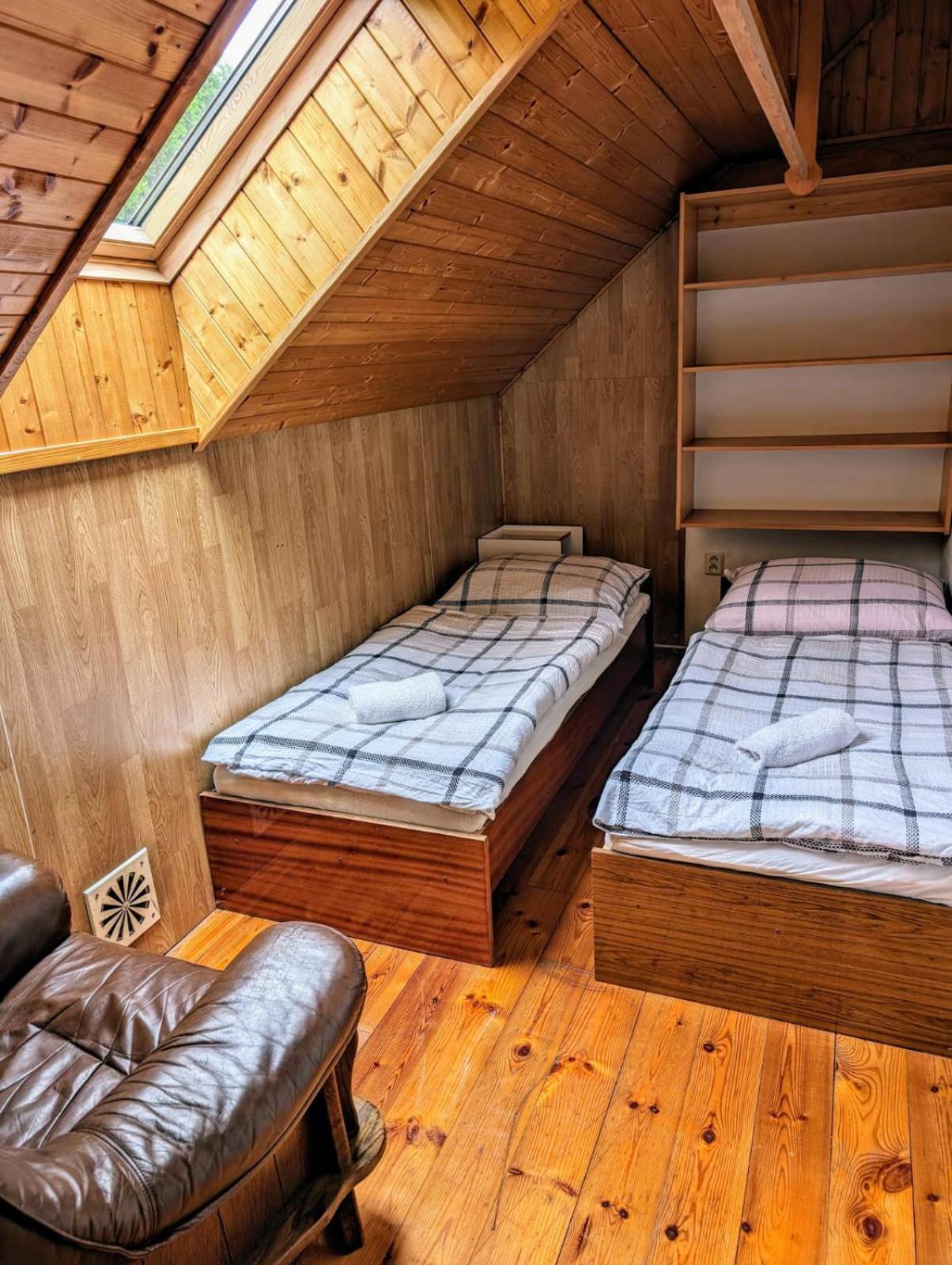 Apartman V Pensionu U Holzaepfelu Červený Kostelec Extérieur photo